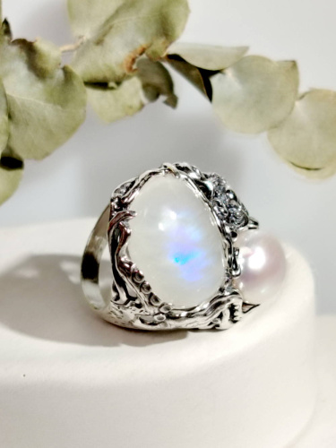 Серебряное кольцо